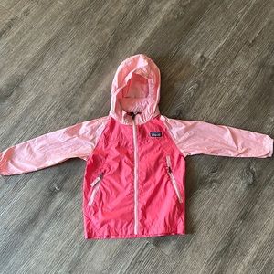 Patagonia 3T light weight pink wind breaker.